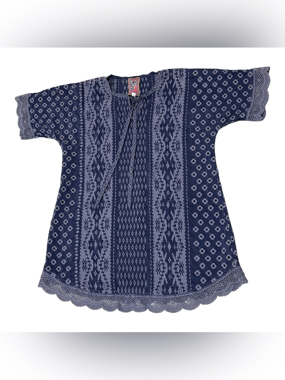 Johnny Was Women's Navy Blue Embroidered Tunic Blouse Small
